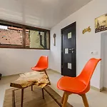 Lägenhet Wagner Estate 2- Central, Cozy, Terrace
