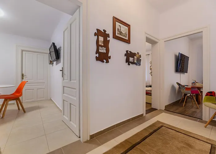 アパート Wagner Estate 2- Central, Cozy, Terrace ブラショフ